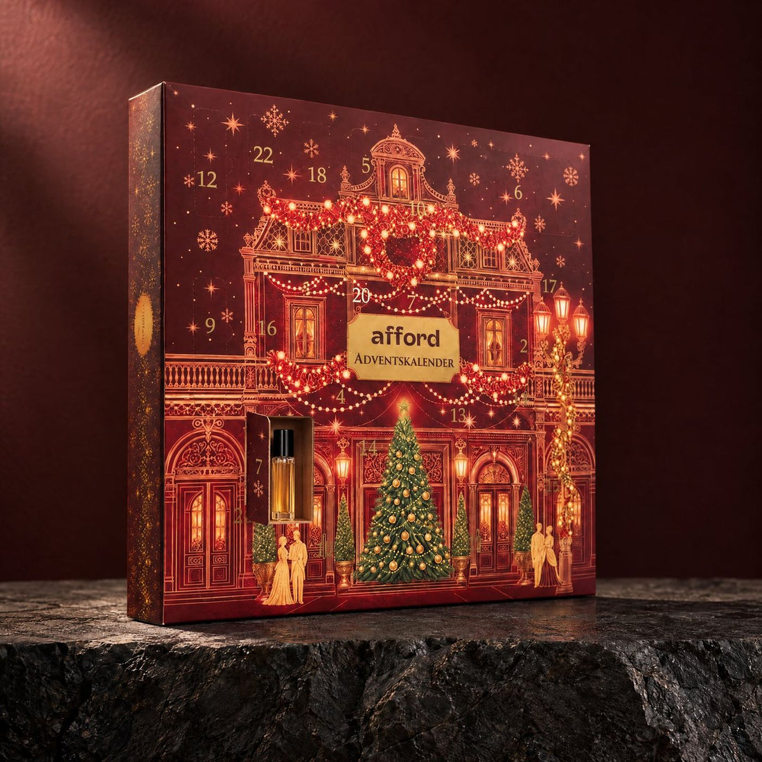 Der Adventskalender mit geöffnetem Türchen, darin ein kleiner Flakon